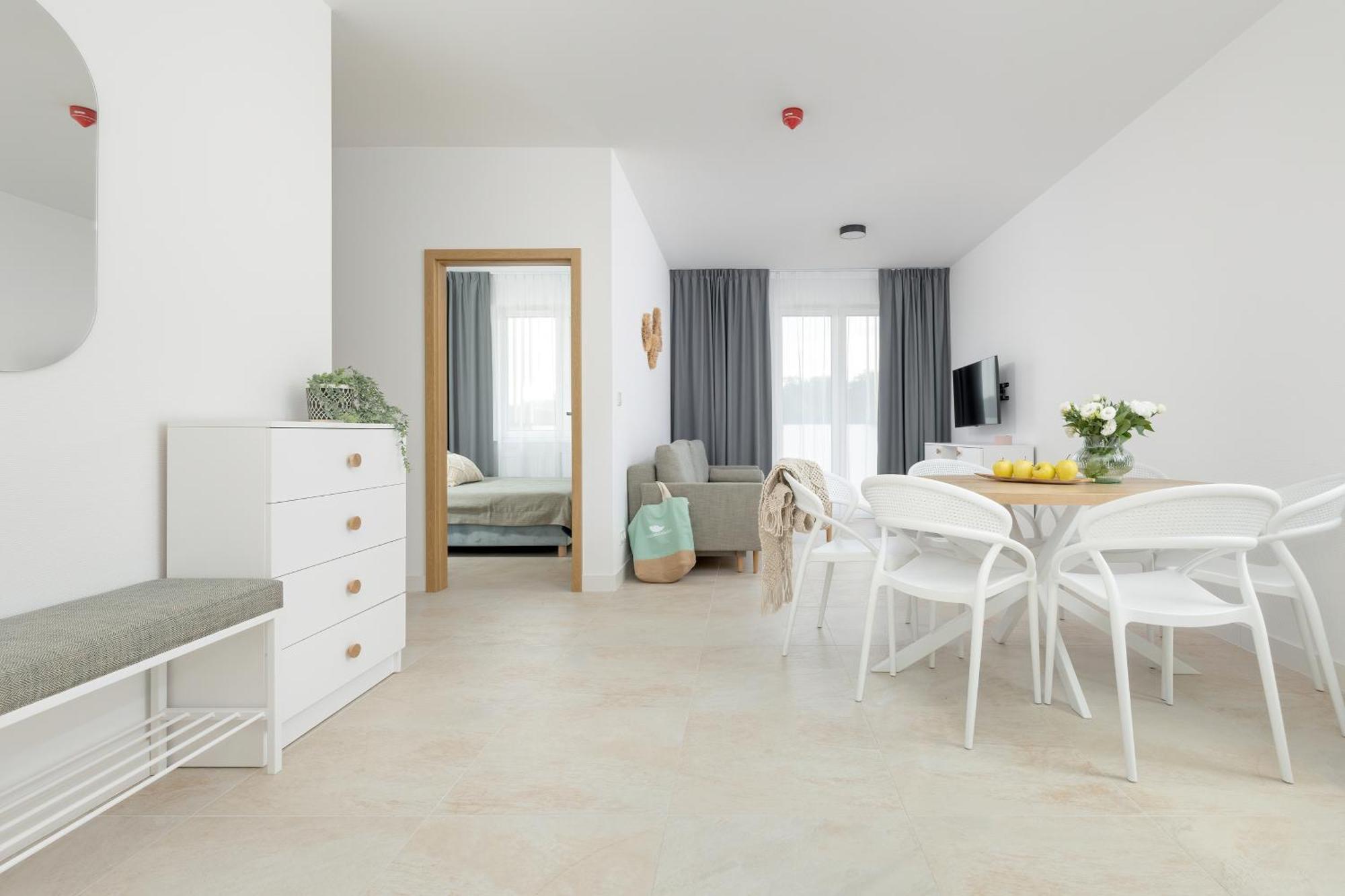 Aquamarina Dabki Marina Invest Aparthotel ภายนอก รูปภาพ