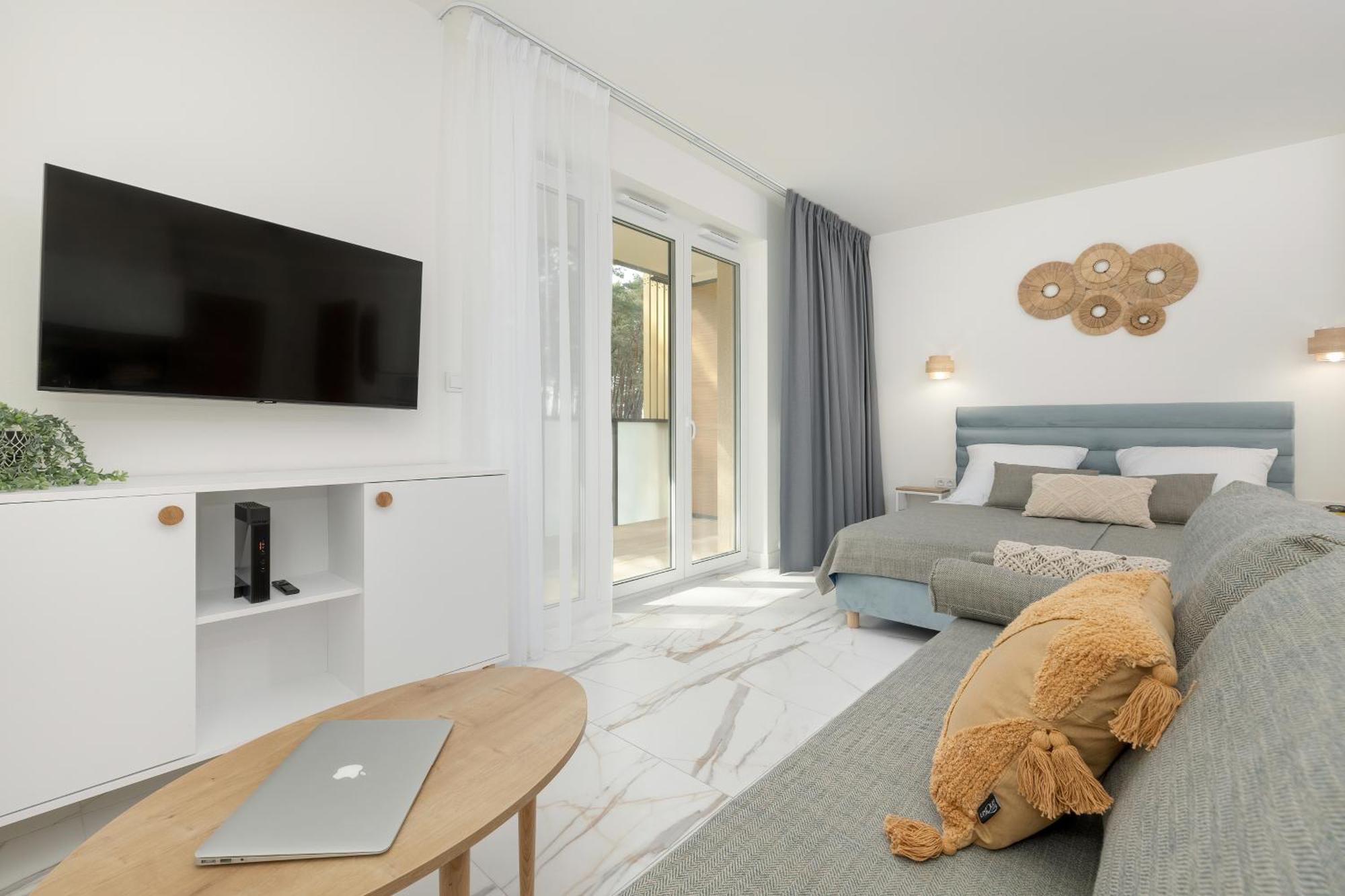 Aquamarina Dabki Marina Invest Aparthotel ภายนอก รูปภาพ