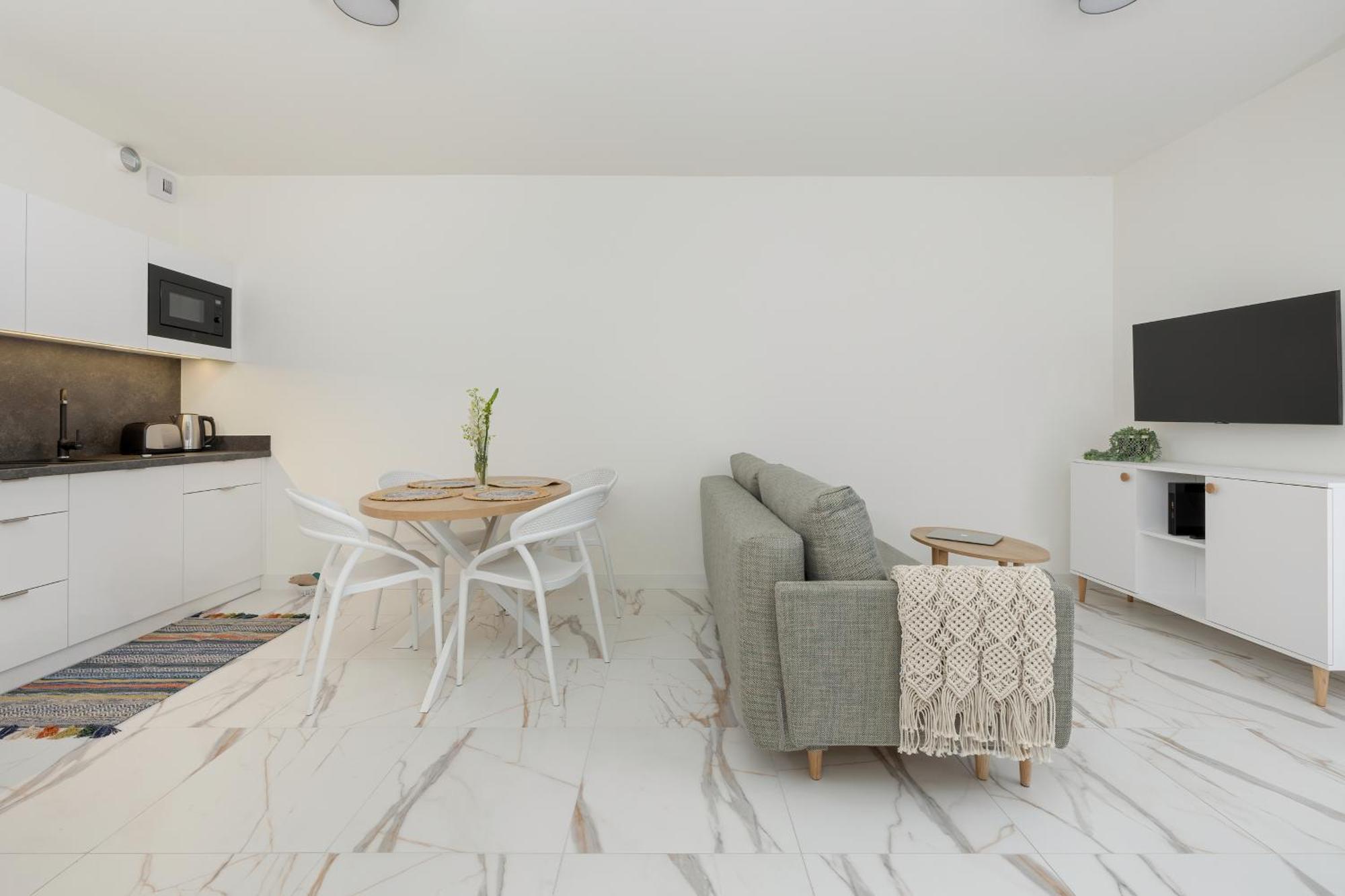 Aquamarina Dabki Marina Invest Aparthotel ภายนอก รูปภาพ