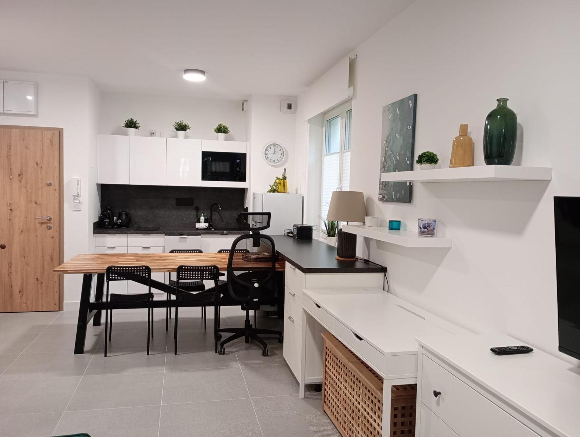 Aquamarina Dabki Marina Invest Aparthotel ภายนอก รูปภาพ